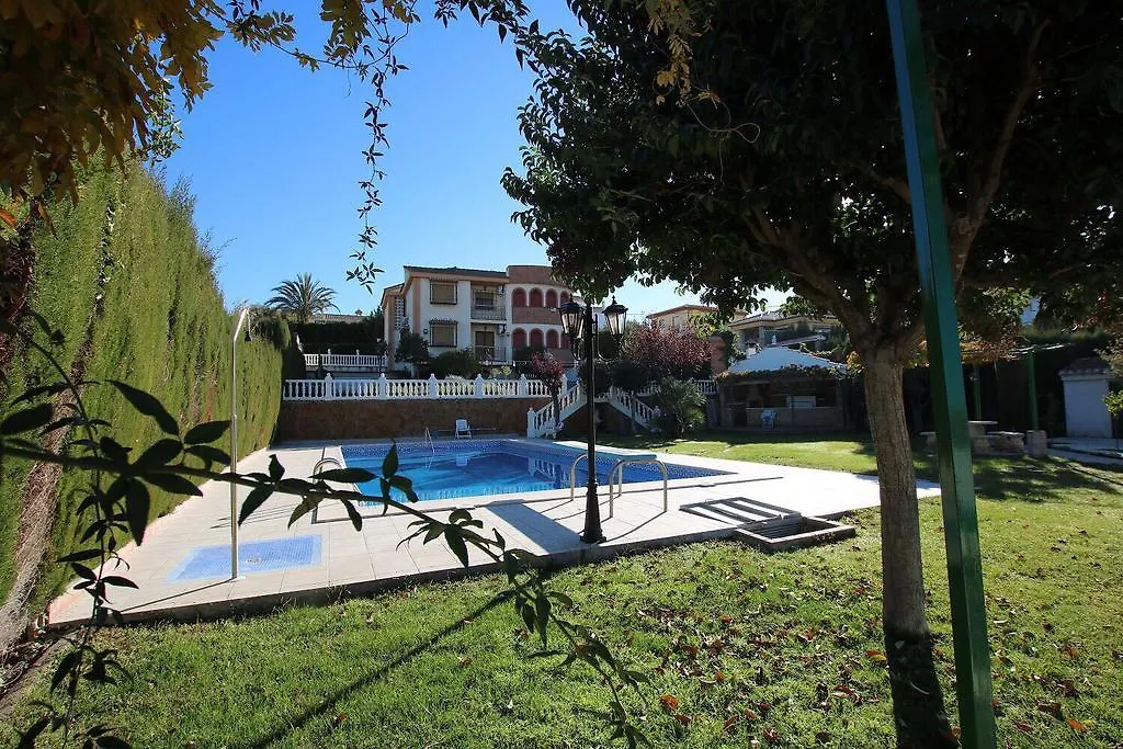 Villa Nazari Otura 0*,
