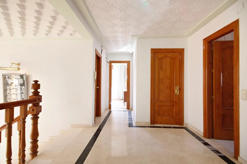 Villa Nazari Otura 0*,