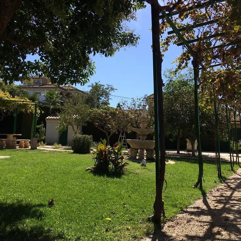 Villa Nazari Otura 0*,