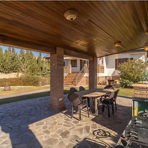 Villa Nórdica,, Otura
