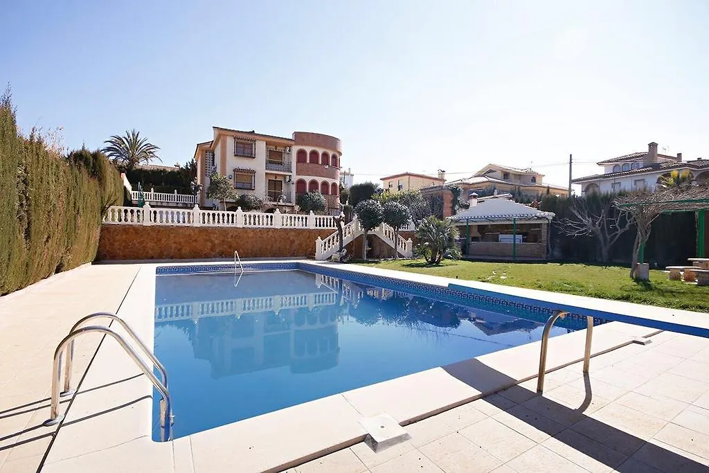 Villa Nazari kontakter