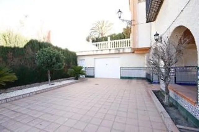 Villa Nazari Otura 0*,